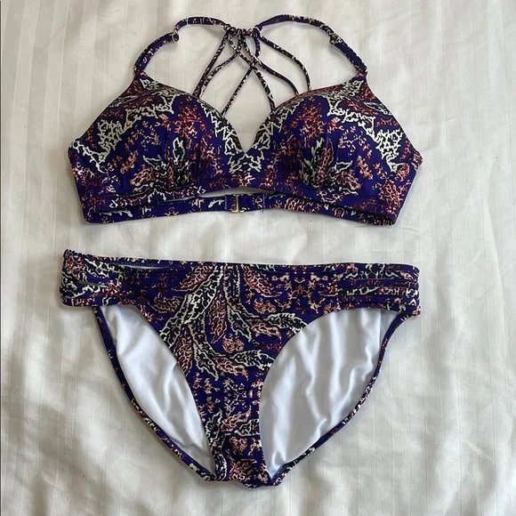 Athleta Aqualuxe Purple and Cream Strappy Back Bikini Set Size Large - Picture 4 of 8